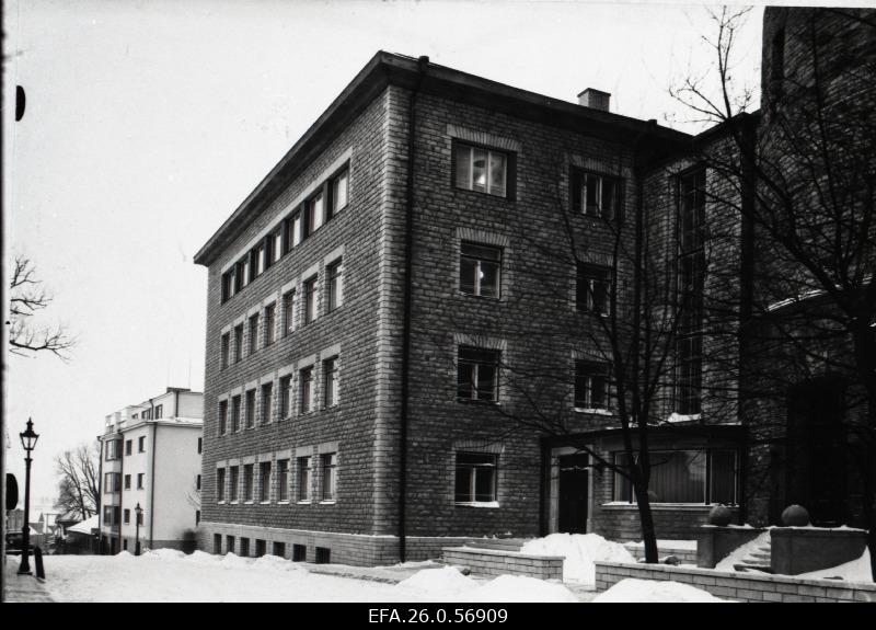 Tallinna Linna naiskutsekooli hoone Tõnismäel (ehitatud 1935. aastal, arhitekt H. Johanson).
