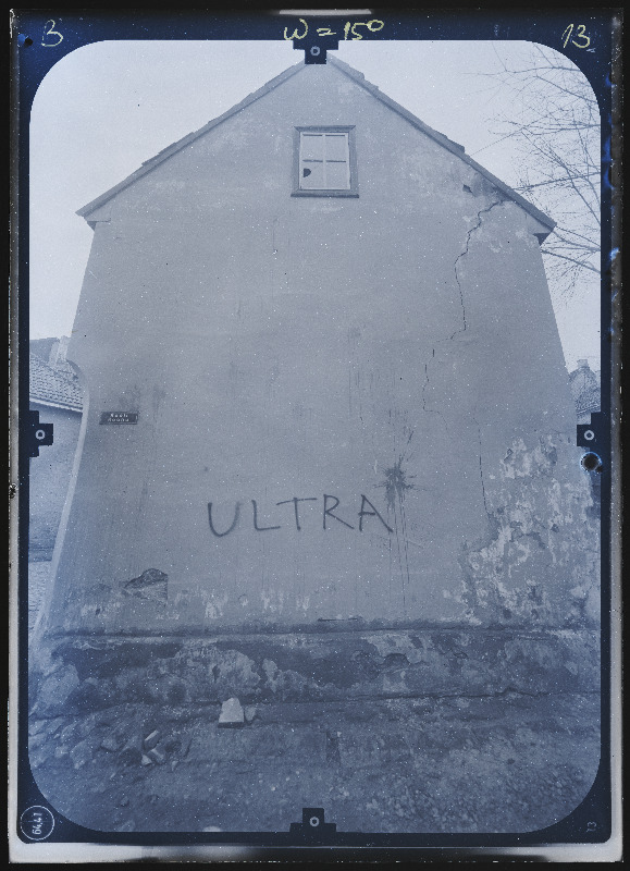 Tallinn, Vanalinna kvartal nr 10. Fassaadide stereofotogramm-meetriline mõõdistamine.