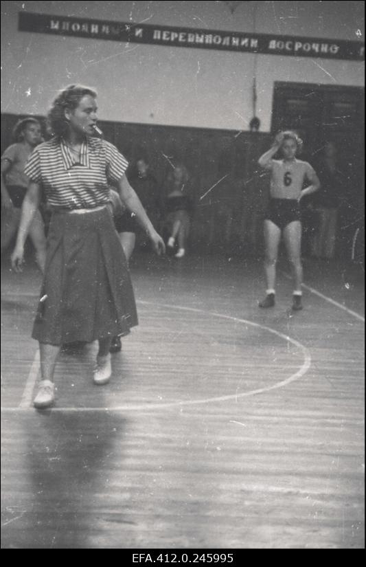 ENSV 1953. a esivõistlused korvpallis.