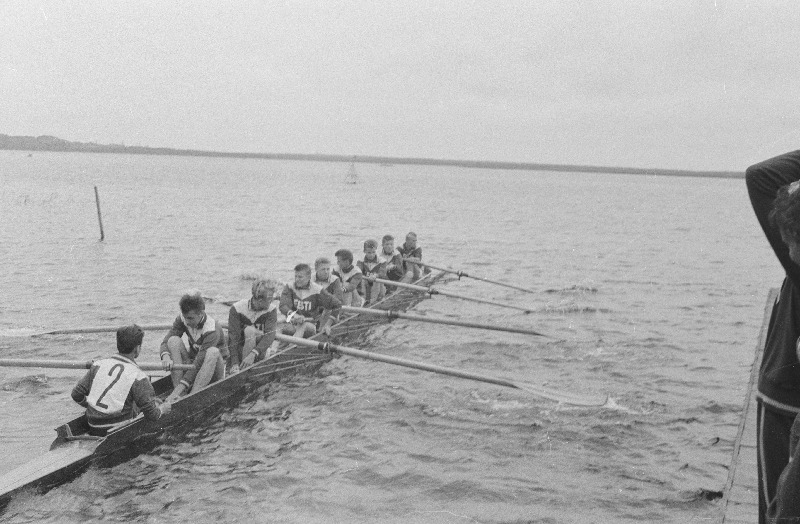 Nõukogude Liidu noorte esivõistlused sõudmises.