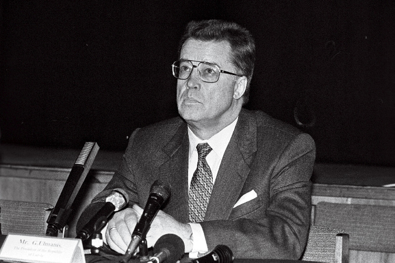 Ulmanis, Guntis - Läti Vabariigi president.