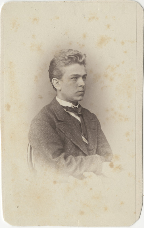 Korporatsioon "Estonia" liige Konstantin Ewers, portreefoto