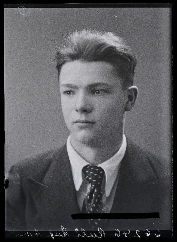 August Rull, (Abja).