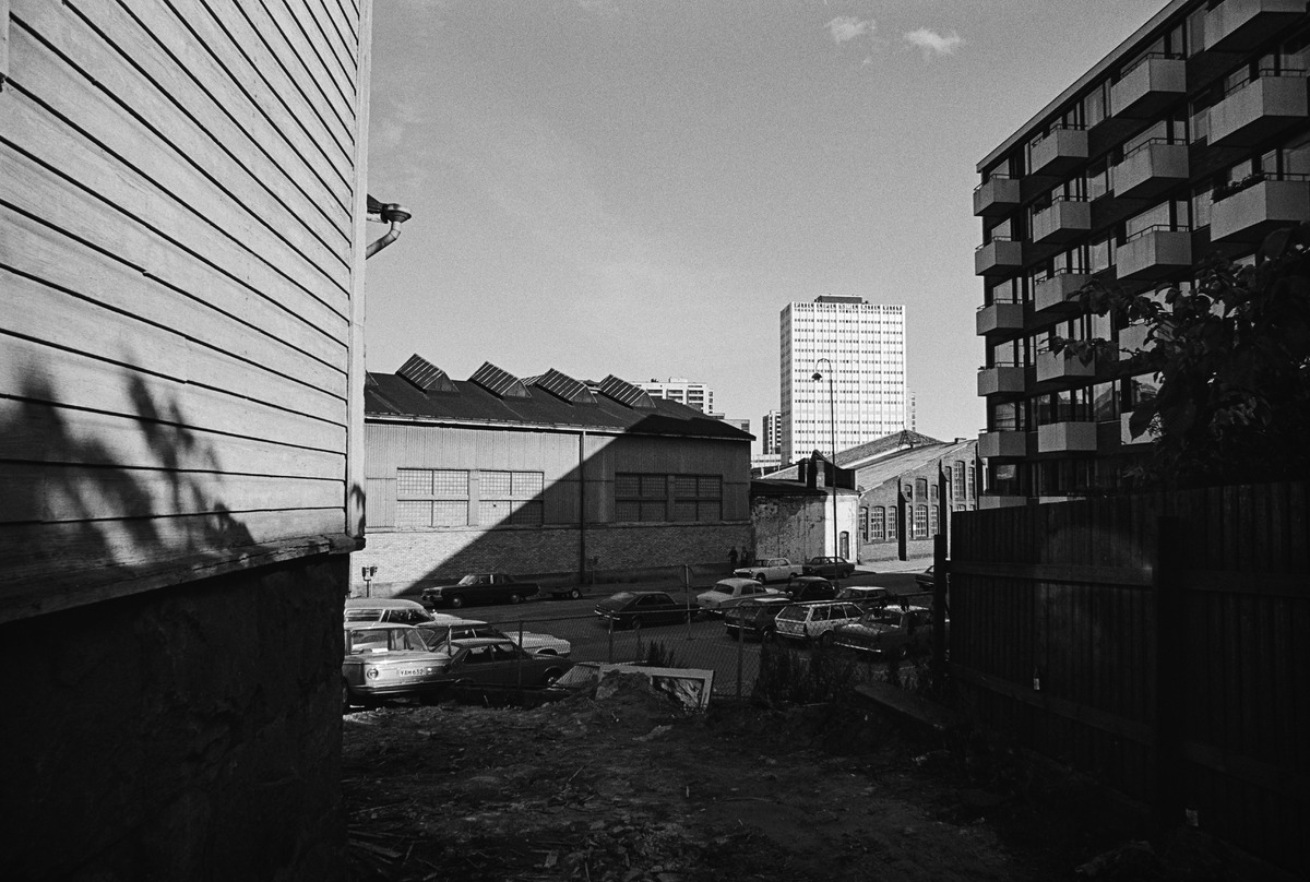 Näkymä Näkinkujalta kohti Merihakaa vuodelta 1976