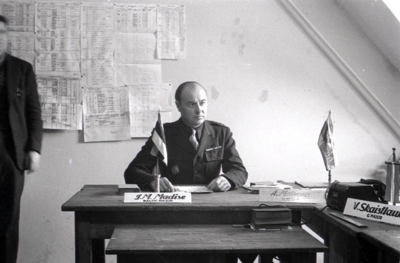 Major Juhan Madise USA sõjatsoonis.