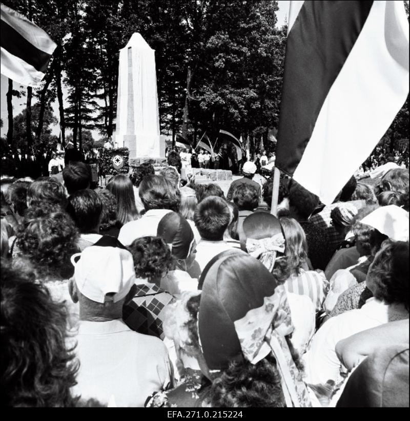 Konstantin Pätsi ausamba taasavamine Tahkurannas.