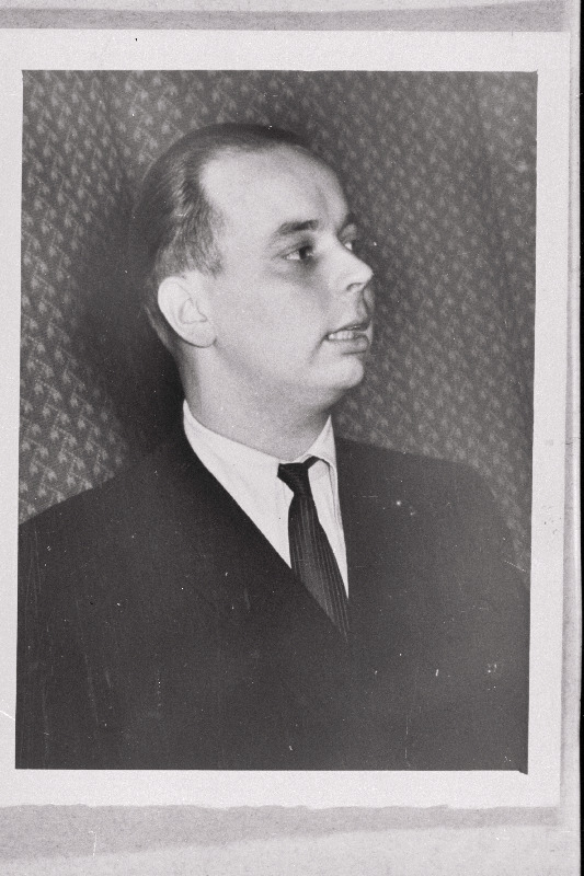 Tartu rajooni Lenini nimelise kolhoosi agronoom J. Kivistik.