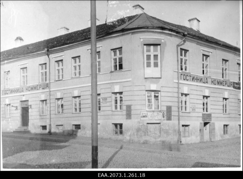 Hotell Kommerts Tartus Riia ja Tähe tänava nurgal