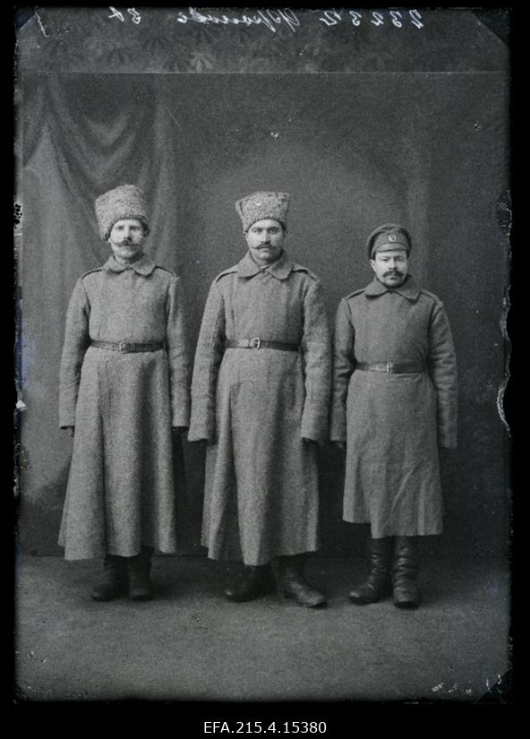 Grupp sõjaväelasi, (foto tellija Froloff [Frolov]).