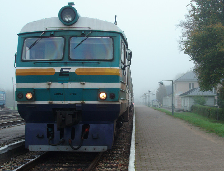 DR1Bj 2715 Türi jaamas 26-09-2009 - OLYMPUS DIGITAL CAMERA