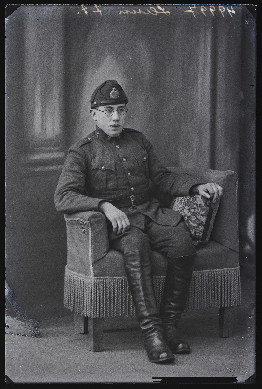 Sõjaväelane Henn, Sakala Jalaväerügement.