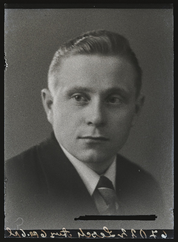 August Lesch, (Õisu).