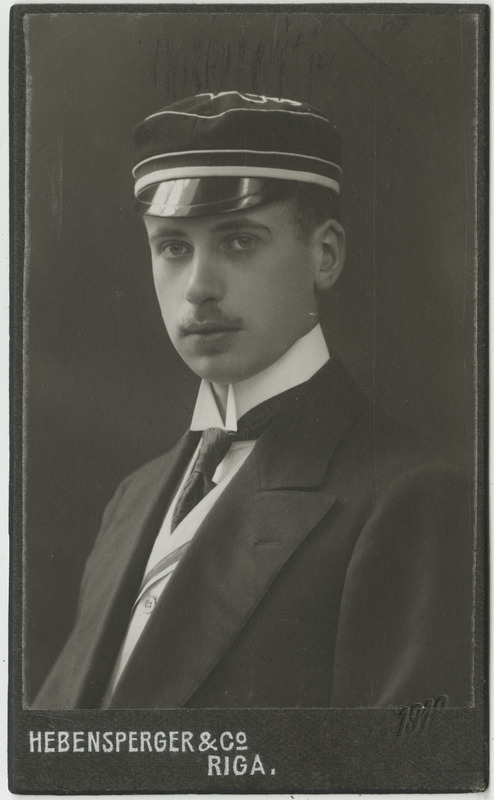 Korporatsiooni "Livonia" liige parun Alfred Freytag von Loringhoven, portreefoto