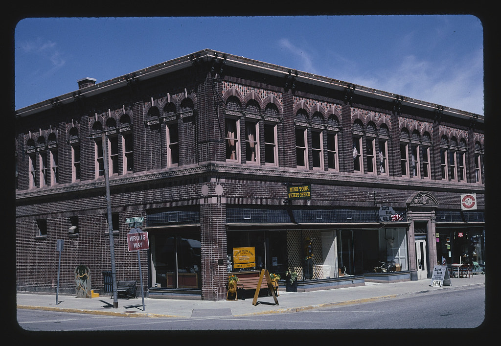 Commercial building, Wallace, Idaho (LOC)