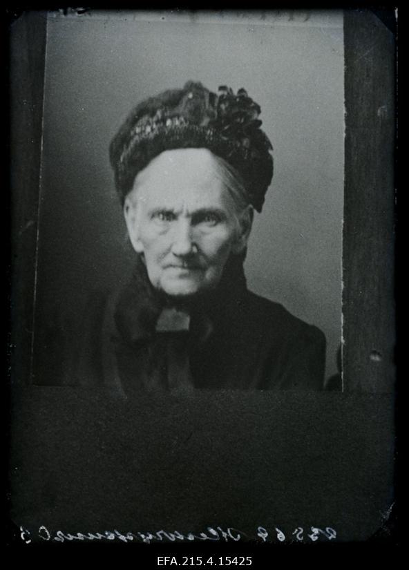 Naise foto, (19.02.1917 fotokoopia, tellija Shemtschusina [Žemtšužina]).
