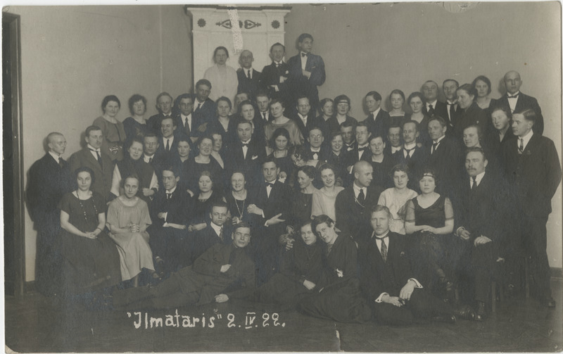 Seltskonna grupifoto Ilmataris