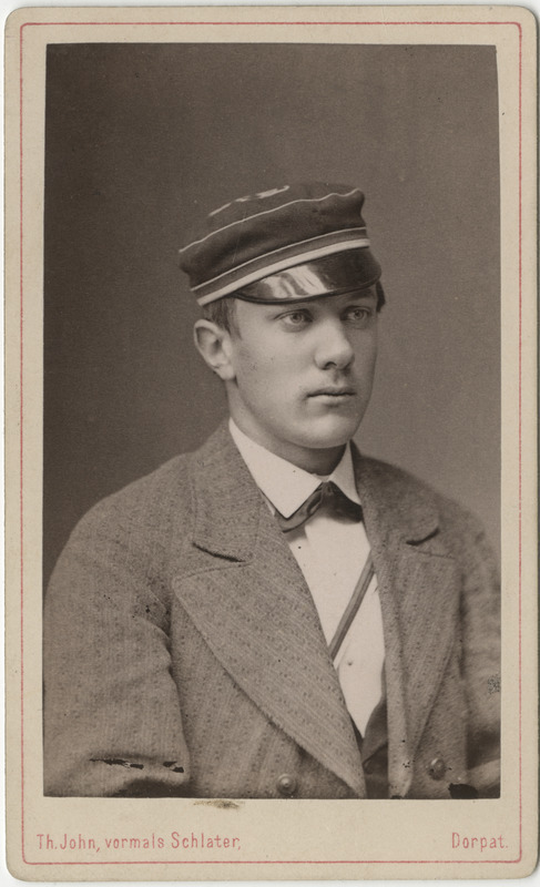 Korporatsiooni "Livonia" liige Oskar Lezius, portreefoto