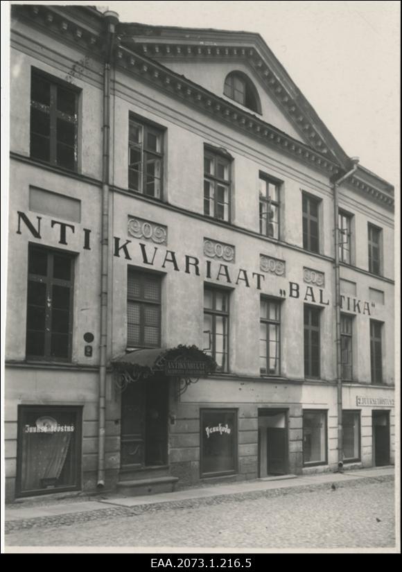 Anikvariaat Baltika ja muud ärid Tartus Küütri tänav 2 majas