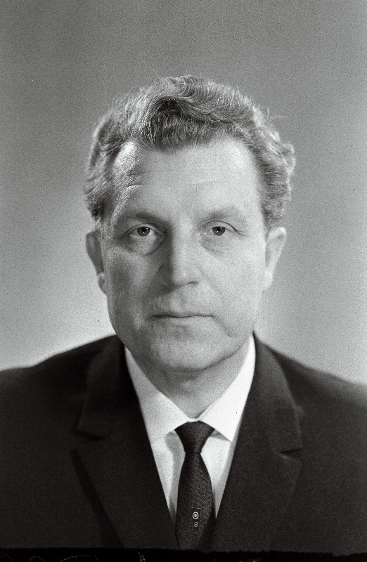Sarri, G. - Eesti NSV Ülemnõukogu seitsmenda koosseisu saadik.