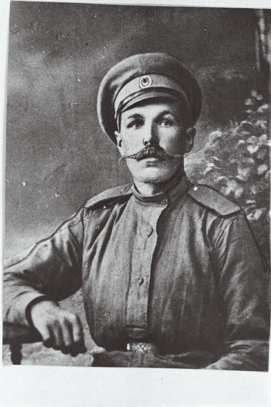 E. Vatsar - Läti polgu sõdur.