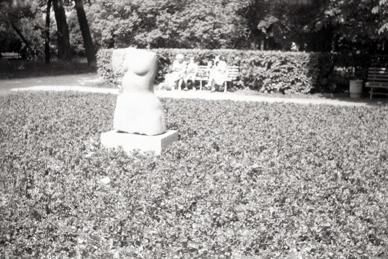 Skulptuur Kadrioru pargis.