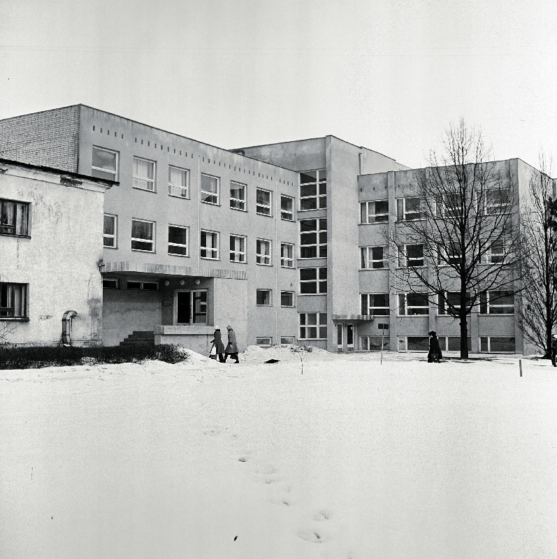 Tartu Tuberkuloositõrje Dispanseri ravikorpuse välisvaade.