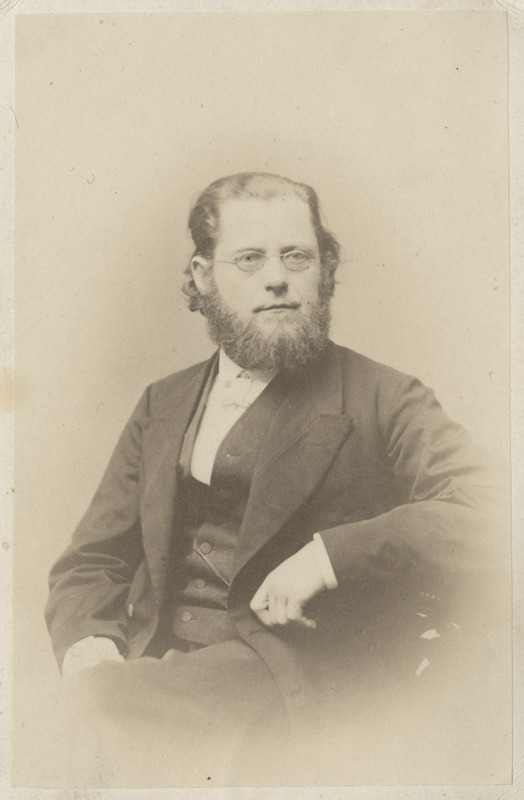 Korporatsioon "Estonia" vilistlane Ferdinand Gebhardt, portreefoto