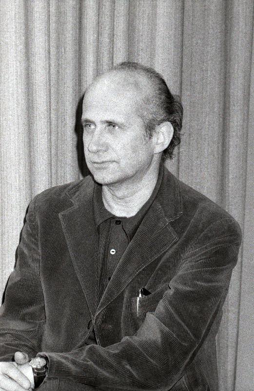 Kirjanik Ardi Liives.