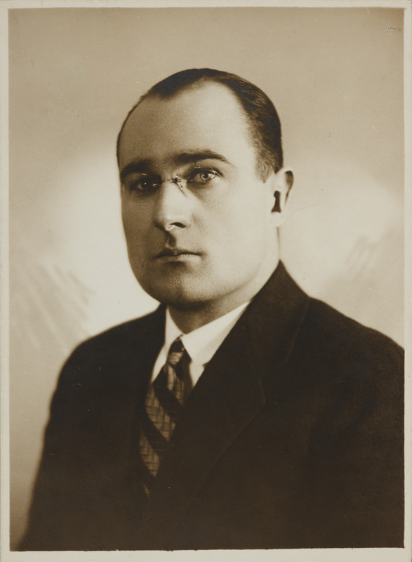 Eesti üliõpilaste seltsi "Veljesto" liige Hans Särev, portreefoto