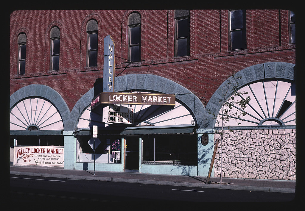 Valley Locker Market, Ellensburg, Washington (LOC)
