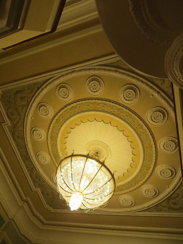 Sillamäe kultuurikeskus. Sisevaade. Laevalgusti.