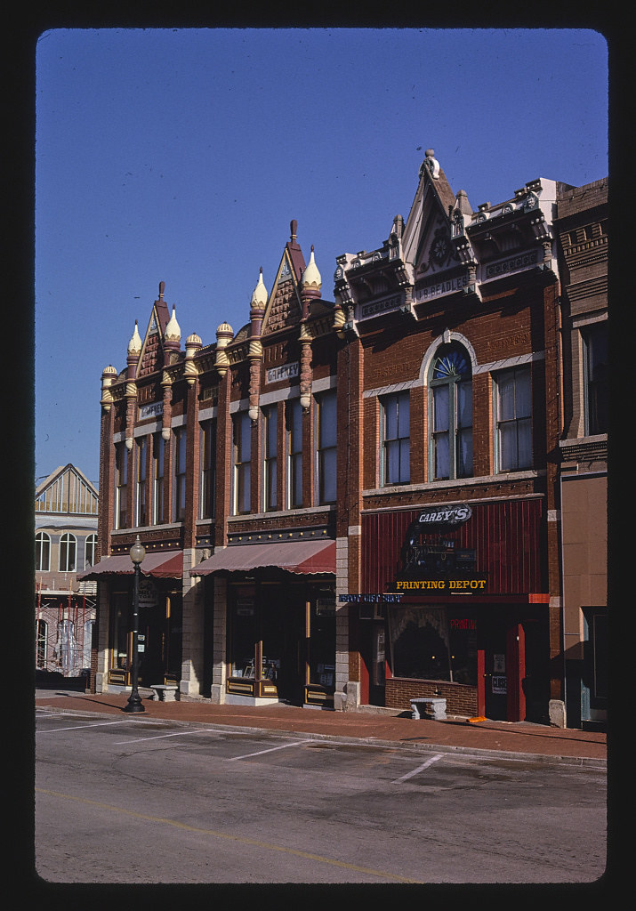 Gaffney Building & Beadles Building (1890), angle 1B, Oklahoma Avenue, Guthrie, Oklahoma (LOC)