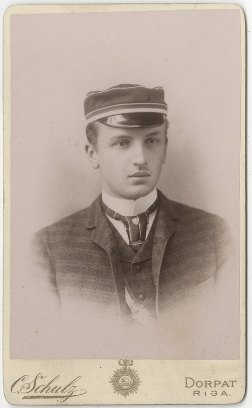 Korporatsioon "Estonia" liige parun Alexander (Alex) Maydell, portreefoto