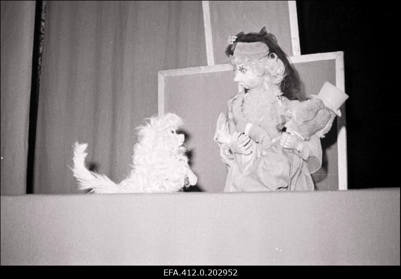 ENSV Riikliku Nukuteatri nukud.
