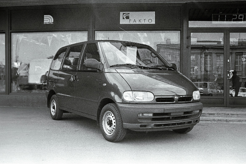 Nissan Serena esitlus.