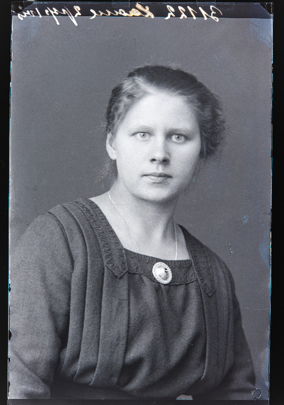 Marie Laane Mõisakülast.