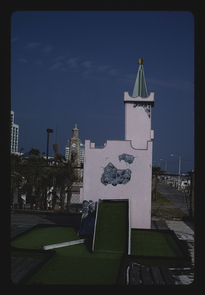 Castle profile, Joyland Golf, Daytona Beach, Florida (LOC)