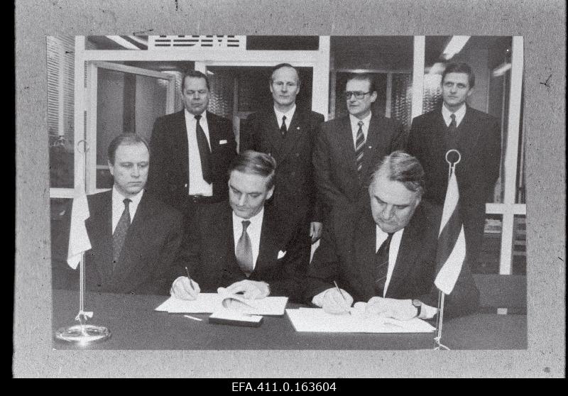 Tallinna Tehnikaülikooli IBM arvutussaali avamine arvutuskeskuses.