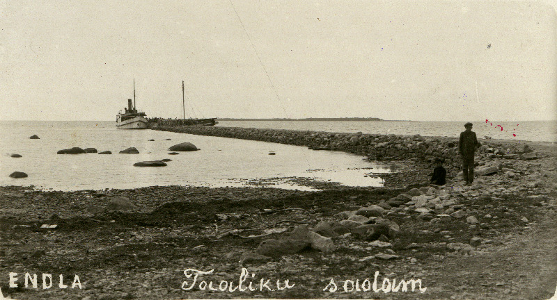 Taaliku sadam. Maasi vald.