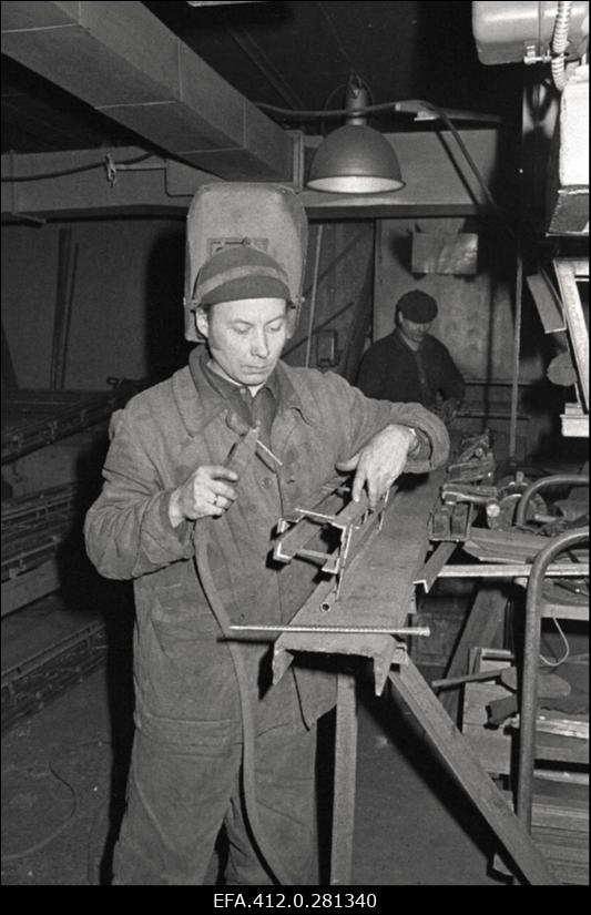 ENSV Teatriühingu Tööstuskombinaadis