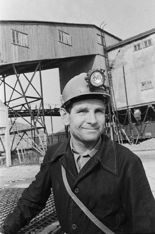 Trusti Eesti Põlevkivi Sompa kaevanduse brigadir, Eesti NSV teeneline kaevur Anatoli Kuropatkin.
