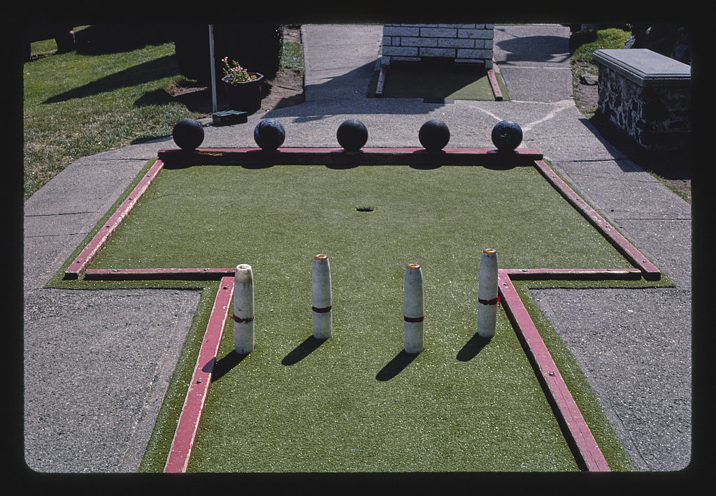Bowling, Route 1 mini golf, Saugus, Massachusetts (LOC)