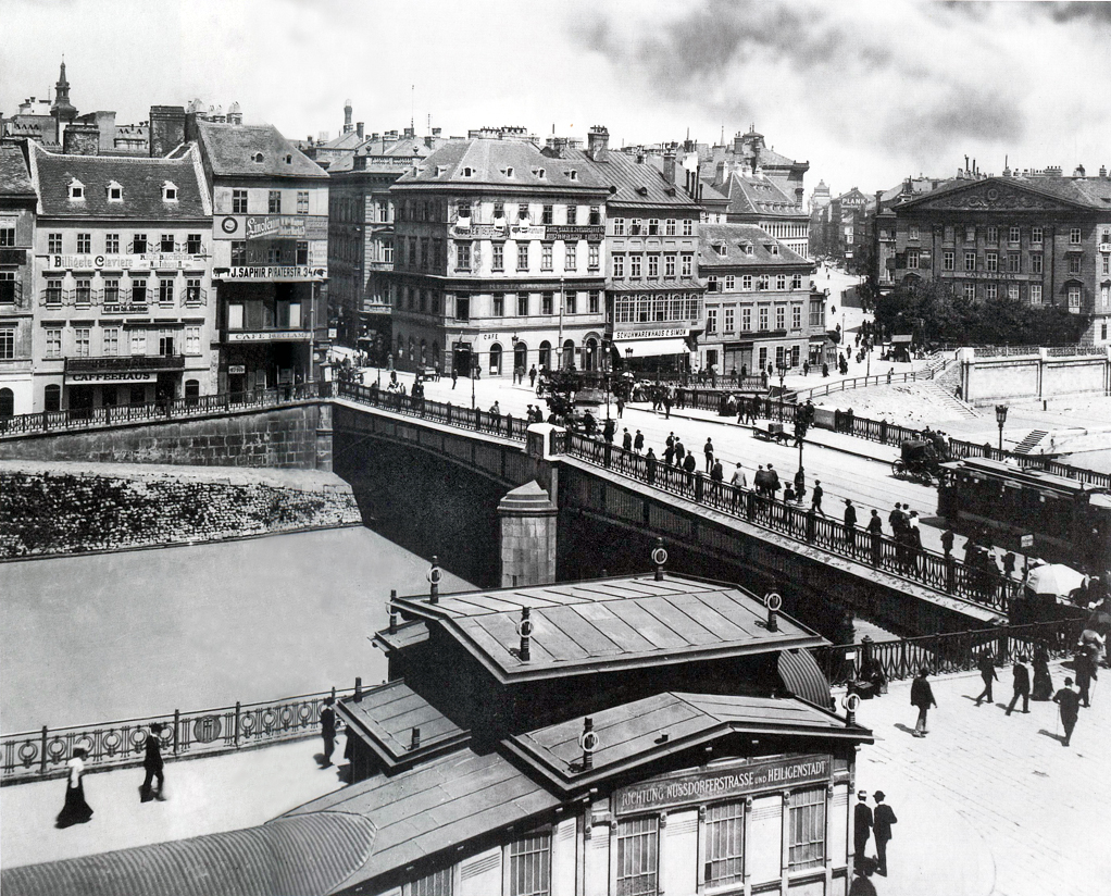 Wien-Schwedenbrücke (1905) - Wien, Innere Stadt–Leopoldstadt, Ferdinandsbrücke (heute: Schwedenbrücke)


 

This media shows the protected monument with the number 129781 in Austria. (Commons, de, Wikidata)