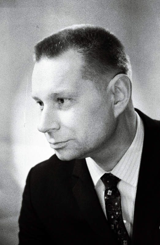 Beekmann, Vladimir - saadikukandidaat NSV Liidu Rahvuste Nõukogu Tähtvere valimisringkonnas nr. 476, kirjanik.