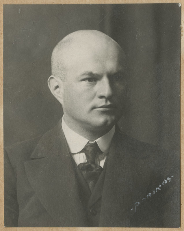 Leopold Albert Simsivart, eesti seltskonnategelane ja ärimees, portreefoto