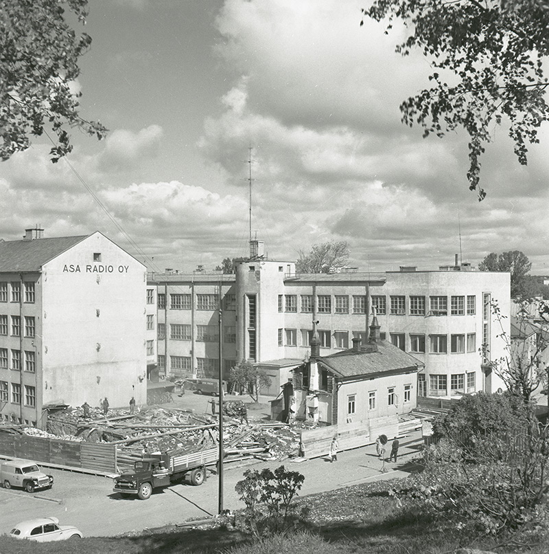 Vänrikinkatu 3b - Tehtaankatu 8