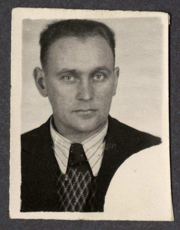 Viktor Semmel (töötõendi foto)