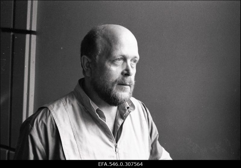 Est [direkt] Kuznetsov.