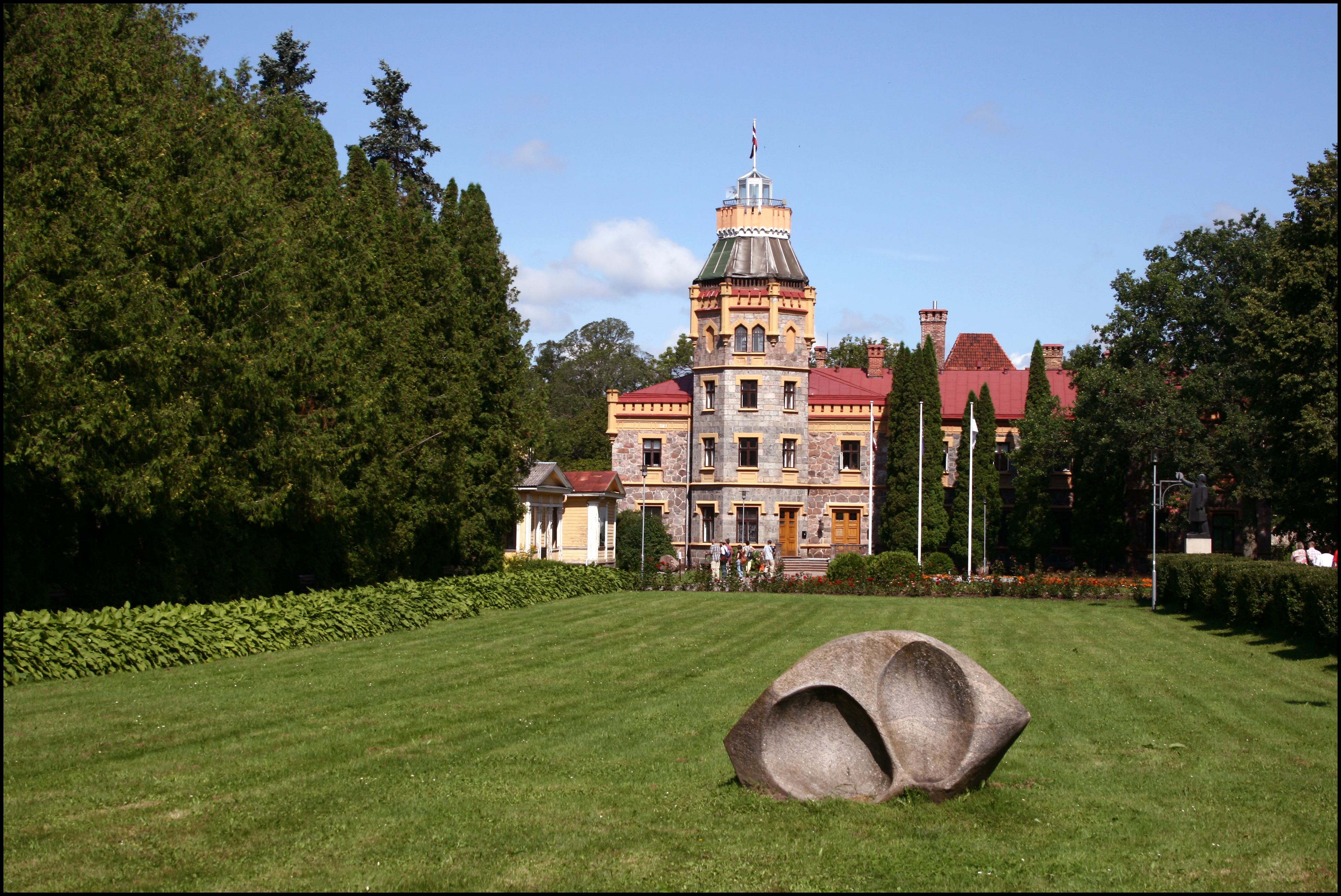 Sigulda castle - panoramio - Sigulda castle