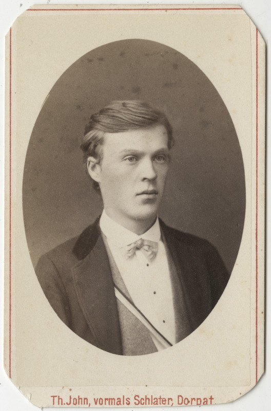 Korporatsioon "Estonia" liige Robert Pihlemann, portreefoto